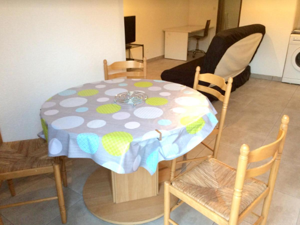 Appartement Charmant A Canet En Roussillon 36 M² Piscine Partagee ภายนอก รูปภาพ
